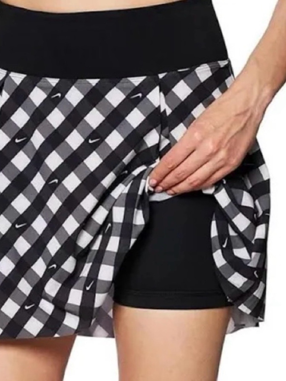 Nike Black and White Checkered Women's Skort Dri fit medium - Picture 2 of 9
